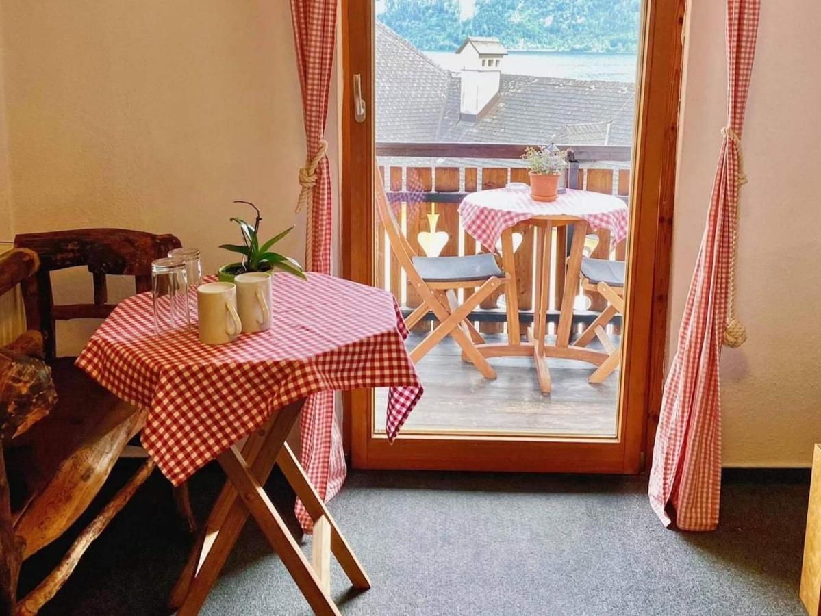 Pension Leopoldine Hallstatt Exteriör bild